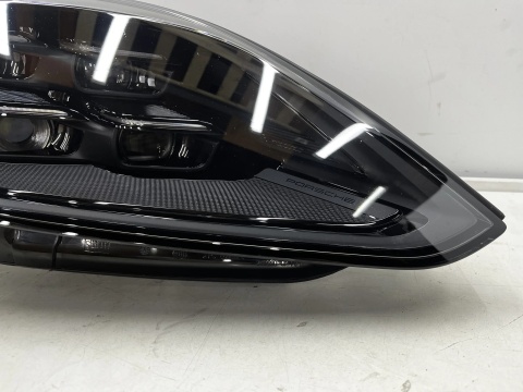 Lampa reflektor Porsche Cayenne III 9y LIFT 23r.- PRAWA przednia MATRIX Europa 9y0941060t