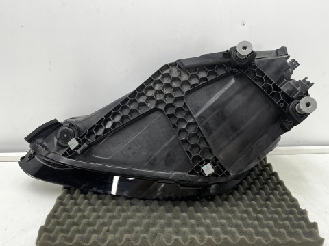 Lampa reflektor Porsche Cayenne III 9y LIFT 23r.- PRAWA przednia MATRIX Europa 9y0941060t