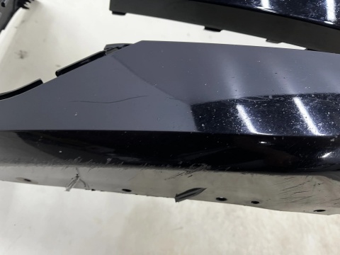 Zderzak przedni BMW 5 G30 G31 20-24r. Lift przód 6XPDC 9464207