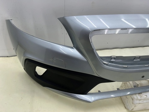 Zderzak przedni Volvo V40 Cross Country 12-19r. przód 31353310