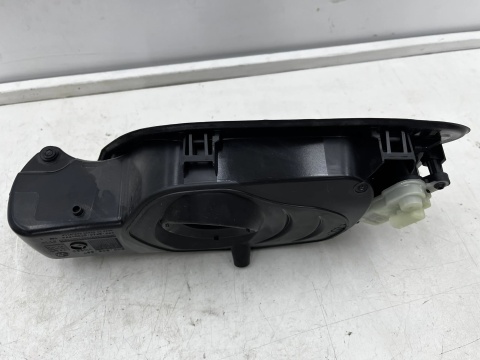 Klapka wlewu paliwa VW Golf 8 VIII 19r.- nowa oryginalna 5h0809857d