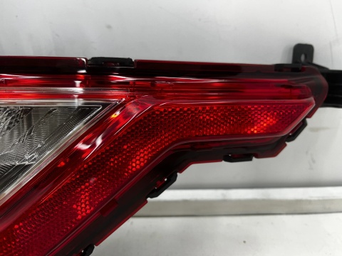 Lampa Kia Niro 2 II 22r.- lewa tylna lampa cofania kierunku przeciwmgielna w zderzak tylny oryginalna lewy tył 92405-at010