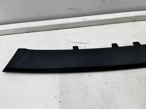 Listwa Porsche Cayenne 2 II 10-17r. przednia listwa zderzaka dokładka ozdobna 7p5807973