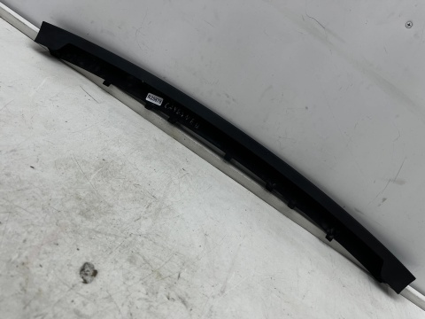 Listwa Porsche Cayenne 2 II 10-17r. przednia listwa zderzaka dokładka ozdobna 7p5807973