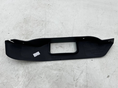 Listwa zderzaka Ford Transit Courier 1 I 17-23r. lift przód listwa lewa dolna pod zderzak osłona deflektor jt76-17779-aa
