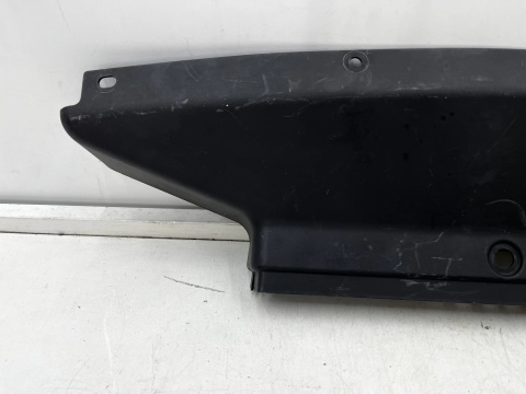 Osłona chłodnicy Vovo XC-40 17r.- kierownica powietrza pasa przedniego wlot powietrza 30747787