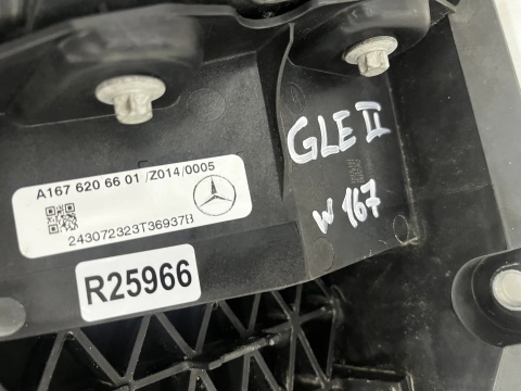 Pas przedni Mercedes GLE II w167 GLE Coupe c167 19-23r. belka wzmocnienie górne poprzeczka oryginalna a1676206601