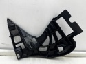 Ślizg BMW G30 G31 przedlift 17-20r. prawe przednie mocowanie zderzaka błotnika wspornik prawy przód 7385348