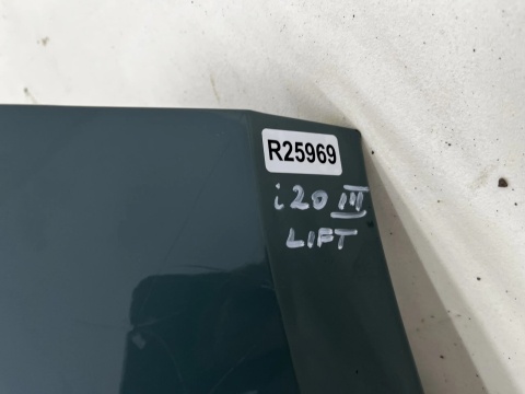 Zderzak tylny Hyundai I20 BC3 3 III 23r.- Lift tył 4XPDC 86611-Q0GA0