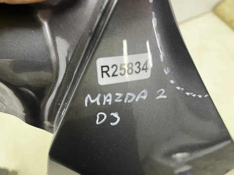 Błotnik Mazda 2 DJ 14r.- lewy przedni lewy przód