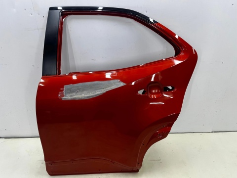 Drzwi Toyota Yaris Cross XP210 20r.- lewe tylne lewy tył