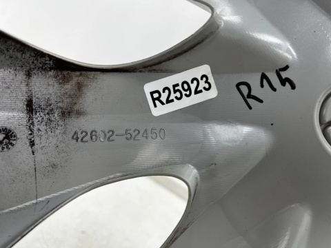 Kołpak Toyota 15 cali r15 kołpak jedna sztuka oryginalny 42602-52450