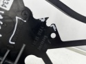 Pas przedni Mercedes w213 16-20r. prawe przednie wzmocnienie wspornik pasa przedniego a2136206400