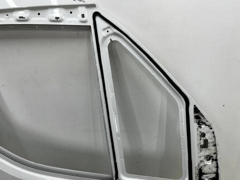 Drzwi Iveco Daily 4 IV 14r.- prawe przednie prawy przód