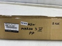 Listwa Mazda 3 IV BP 19r.- NOWA prawa przednia listwa zgarniająca uszczelka zewnętrzna drzwi prawy przód bdmt-50-640c