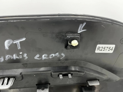 Listwa Toyota Yaris Cross 20r.- prawa tylna nakładka dolna drzwi prawy tył 75077-0d020