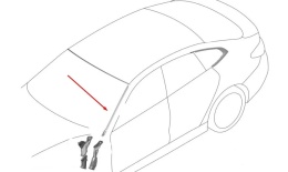Uszczelka BMW 4 G26 Gran Coupe 21r.- lewa przednia guma szyby czołowej przedniej lewy przód 51137933087