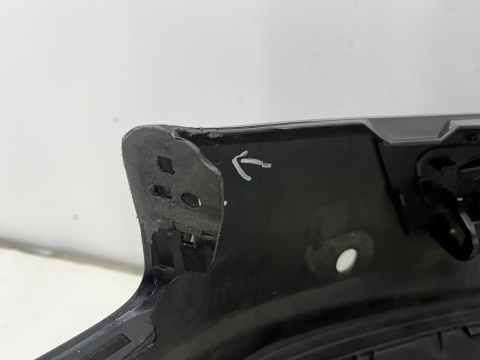Zderzak przedni Audi A4 B9 19r.- Lift przód 4XPDC spryski 8W0807437AH
