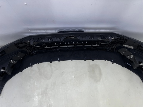 Zderzak przedni Audi A4 B9 19r.- Lift przód 4XPDC spryski 8W0807437AH