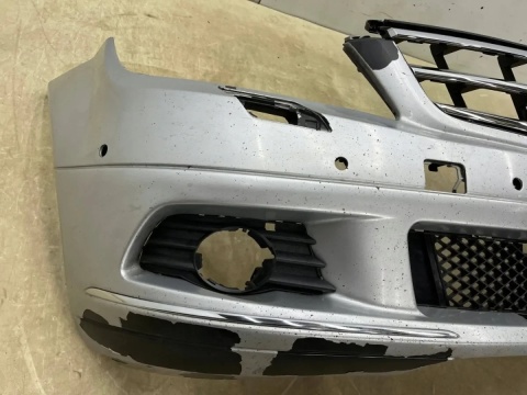 Zderzak przedni Mercedes W204 C-Klasa 07-11r. Przedlift przód 6XPDC