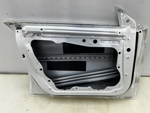 Drzwi Mercedes C117 CLA 1 I 13-19r. lewe przednie lewy przód A1177220110