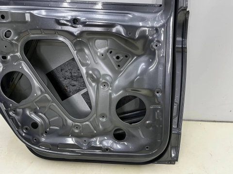 Drzwi VW Touran 2 II 15-26r. lewe tylne lewy tył 5TA833311P
