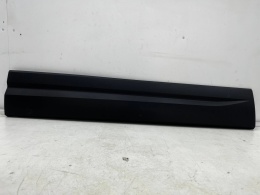 Listwa Seat Ateca 16-26r. prawa przednia dolna nakładka drzwi bocznych strukturalna prawy przód 575854940f