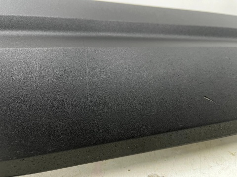 Listwa Seat Ateca 16-26r. prawa przednia dolna nakładka drzwi bocznych strukturalna prawy przód 575854940f