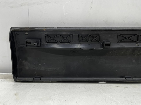 Listwa Seat Ateca 16-26r. prawa przednia dolna nakładka drzwi bocznych strukturalna prawy przód 575854940f