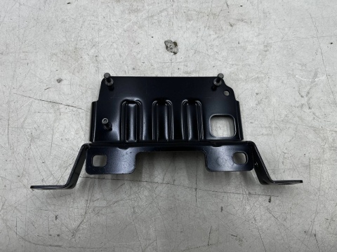 Mocowanie radaru BMW X3 G01 G08 F97 X4 G02 F98 17-25r. przedni kosz uchwyt stelaż ramka Asystenta 66316869772