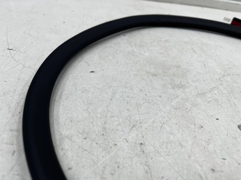 Uszczelka VW Caddy 4 IV Transit Connect 3 III 20r.- GÓRNA guma drzwi wewnętrzna prawych drzwi pasażera prawy przód 2k7843790c