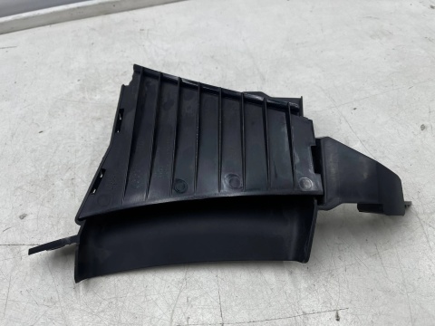 Kanał powietrza Audi A4 B9 15-24r. prawa przednia kierownica zderzaka 8w0121764l