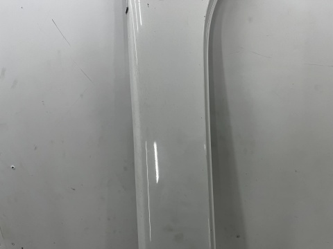 Listwa progowa BMW F46 Gran Tourer 14-22r. PRAWA nakładka progu zewnętrzna 7318852