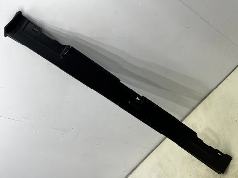 Nakładka progu Mazda CX-30 19r.- lewa listwa progowa zewnętrzna dgh9-51p51