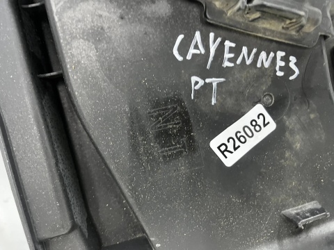 Ślizg Porsche Cayenne 3 III 9y 17r.- prawe tylne mocowanie wspornik uchwyt zderzaka 9y0807178j