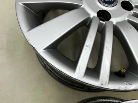 Felgi aluminiowe Fiat r15 cali 6jx15 ET43 4x100 felgi KOMPLET 51776856
