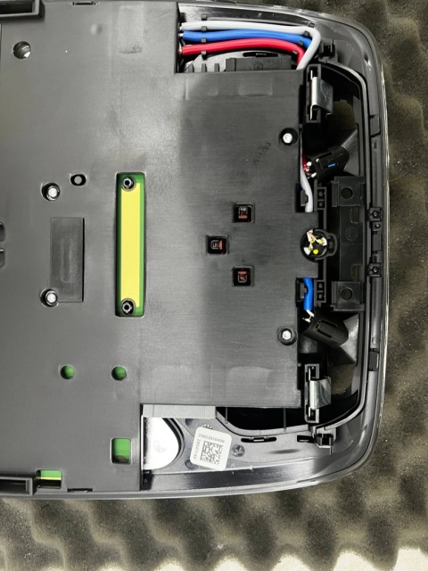 Lampka wnętrza BMW G42 G20 G80 G22 G26 G82 F90 G30 G01 NOWA lampka wnętrza oświetlenie kabiny podsufitki 5b32479