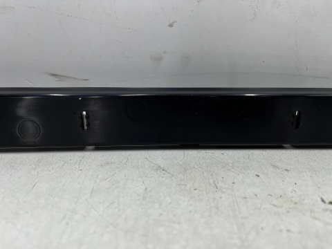 Listwa Audi A6 C7 Lift 14-18r. NOWA przednia środkowa listwa atrapy zderzaka wewnętrzna maskownica 4c0807087a
