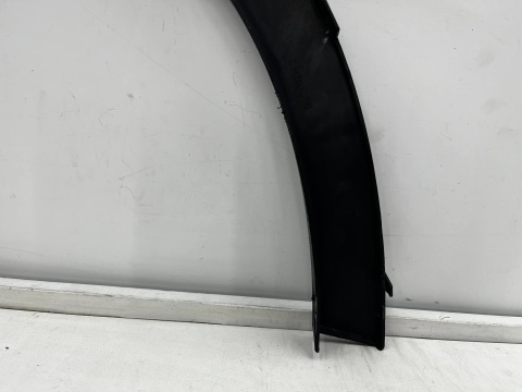 Listwa BMW X5 E70 06-13r. lewy przedni rant nadkola błotnika nakładka lewy przód 7158427