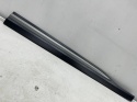 Listwa Hyundai Kona I 17-23r. prawa przednia dolna nakładka drzwi bocznych strukturalna prawy przód 87722-j9500