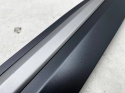 Listwa Hyundai Kona I 17-23r. prawa przednia dolna nakładka drzwi bocznych strukturalna prawy przód 87722-j9500