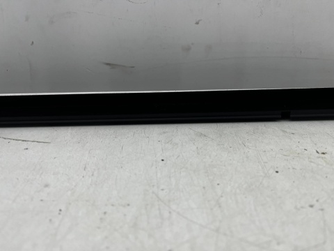 Listwa Mazda 2 II DE DH 07-12r. NOWA prawa przednia uszczelka drzwi zewnętrzna szyby zgarniająca prawy przód d651-50-640g