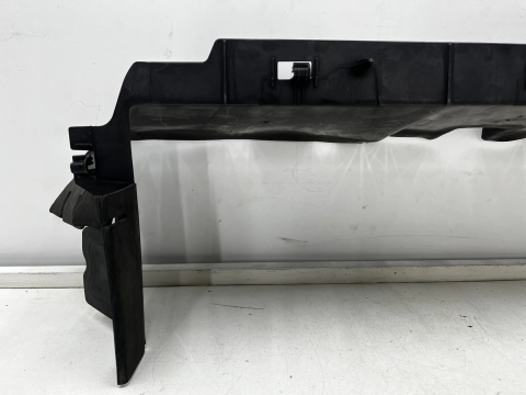 Osłona chłodnicy Seat Ateca 16-26r. kierownica powietrza pasa przedniego wlot 575121329a