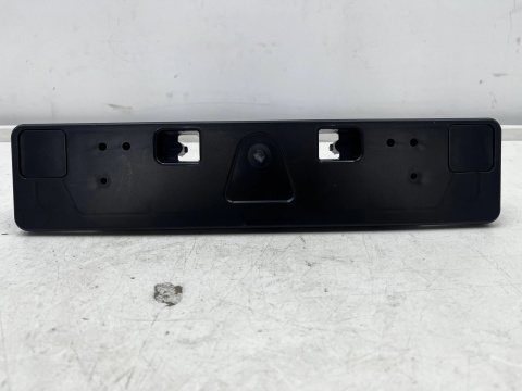 Podkładka pod tablicę zderzaka Mazda CX-30 CX30 19r.- przednia podstawa dfr7-50171