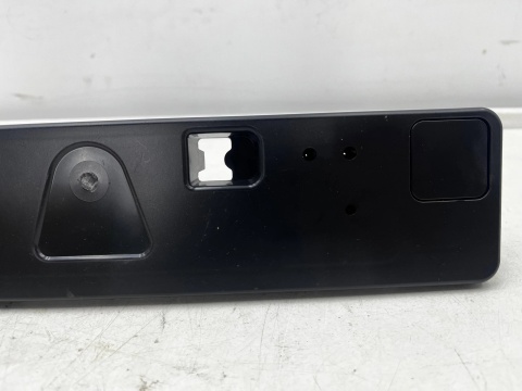 Podkładka pod tablicę zderzaka Mazda CX-30 CX30 19r.- przednia podstawa dfr7-50171