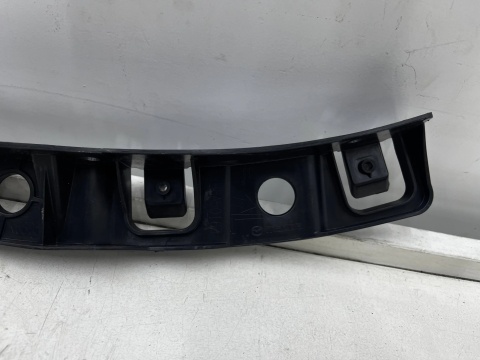 Ślizg Mazda CX-5 II CX5 II KF KB 16-25r. lewe przednie mocowanie zderzaka wspornik lewy przód kb8a50163