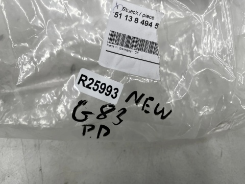 Uszczelka BMW M4 G83 Cabrio 21r.- prawa przednia guma szyby czołowej przedniej prawy przód 51138494508