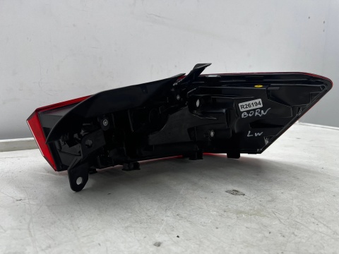 Lampa Cupra Born 21r.- lewa tylna full LED w błotnik oryginalna Europa 10e945095a