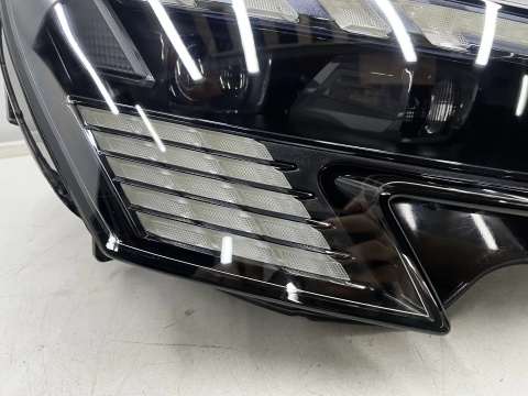 Lampa reflektor Audi A3 8y 20r.- PRAWA przednia MATRIX Europa 8y0941036f