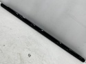 Listwa BMW 4 G22 Coupe M4 G82 20r.- lewa przednia uszczelka drzwi zgarniająca Shadowline zewnętrzna 7482749